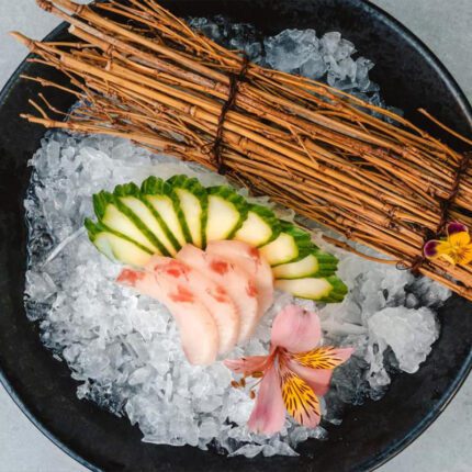 hamachi lirio sashimi
